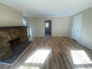 101 Randall St in Florida, NY - Building Photo - Building Photo
