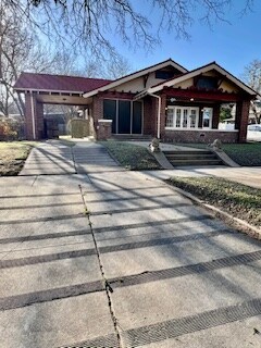 1109 NW 4th Ave in Mineral Wells, TX - Building Photo - Building Photo