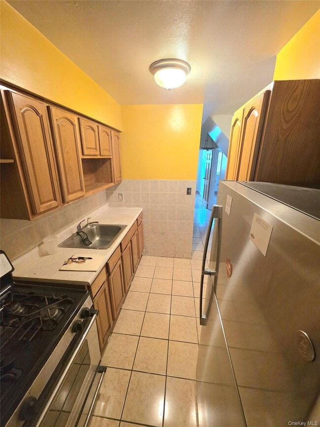 566 E 82nd St in Brooklyn, NY - Building Photo - Building Photo