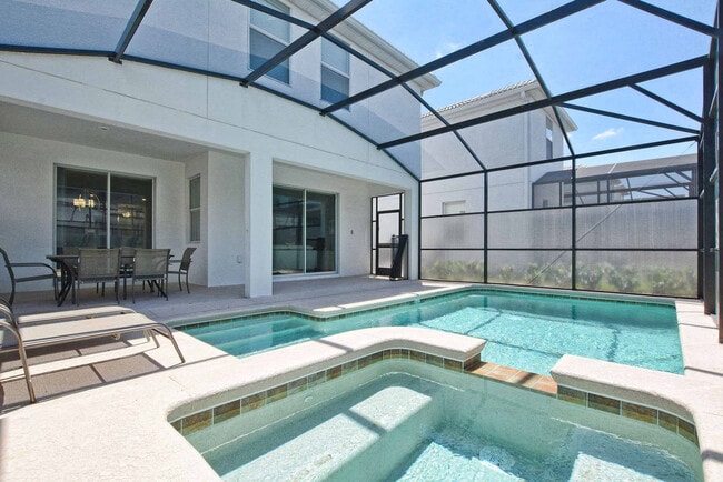 4728 Sleepy Hollow Dr in Kissimmee, FL - Building Photo - Building Photo