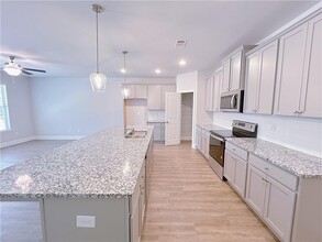 2580 Mls Cmn Dr in Decatur, GA - Building Photo - Building Photo