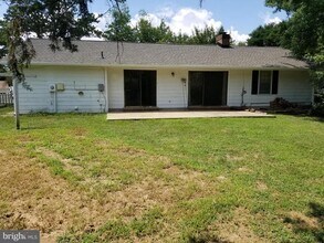 241 N Randolph Rd in Fredericksburg, VA - Building Photo - Building Photo