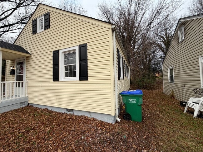 1717 Gordon Ave in Richmond, VA - Building Photo - Building Photo