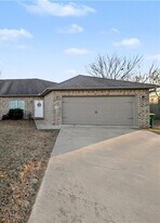 862 Oakwood Ln in Centerton, AR - Building Photo