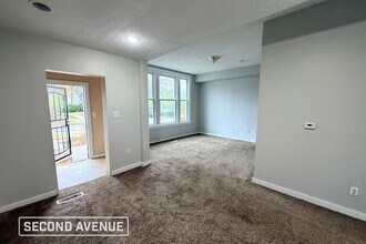 3560 Eden Ave in Cincinnati, OH - Foto de edificio - Building Photo