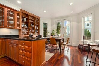 53 Upland Rd in Cambridge, MA - Building Photo - Building Photo