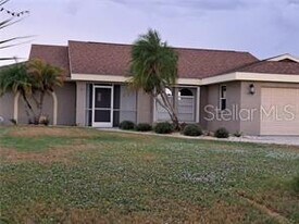 26 Clintwood Ave in Englewood, FL - Building Photo