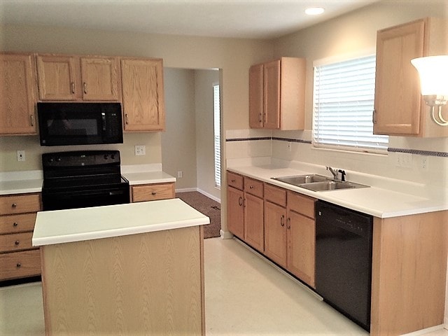 1068 Valley Wood Dr in Batavia, OH - Building Photo - Building Photo