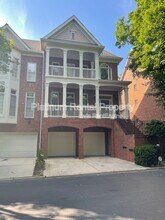 1460 Wembley Ct NE in Atlanta, GA - Building Photo - Building Photo