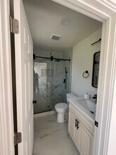 14629 Haynes St in Van Nuys, CA - Building Photo - Building Photo