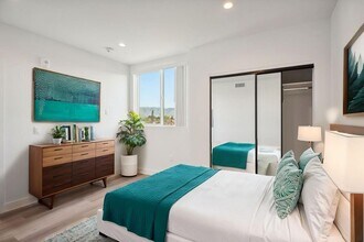 IM 21 in Los Angeles, CA - Building Photo - Building Photo