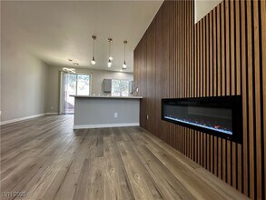 2649 Heathrow St in Las Vegas, NV - Building Photo - Building Photo