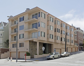 Pacific Avenue Apartments in San Francisco, CA - Building Photo - Building Photo