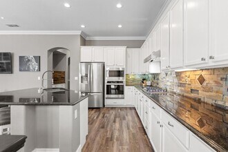 5110 Blossom Ranch Dr, Unit #2 in Elk Grove, CA - Building Photo - Building Photo