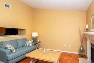 1000 W Horatio St in Tampa, FL - Building Photo - Building Photo