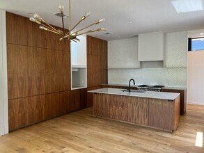 1602 S 3rd St in Austin, TX - Building Photo - Building Photo