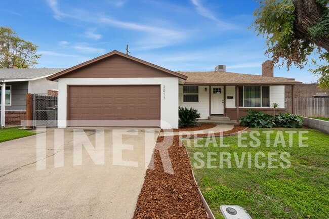 property at 2017 Buckeye Dr