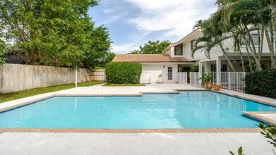 3069 NW 27th Terrace in Boca Raton, FL - Building Photo - Building Photo