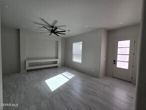 13645 Keighly St in El Paso, TX - Building Photo - Building Photo