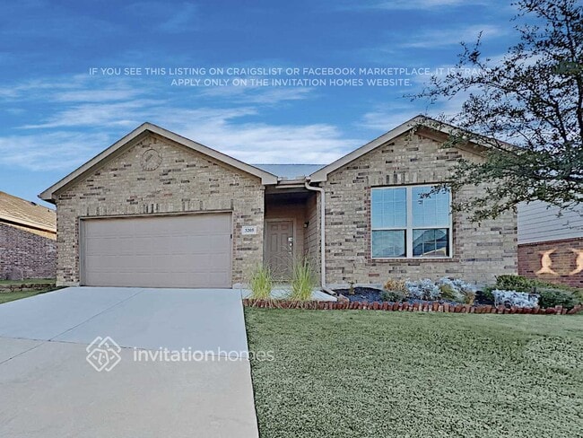 property at 3205 Peninsula Trail