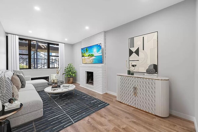 453 W 48th St in New York, NY - Building Photo - Building Photo