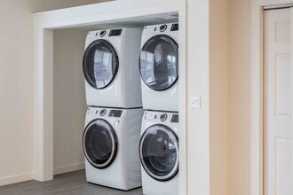 314 S Asbury St in Moscow, ID - Foto de edificio - Building Photo