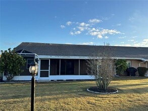 1008 Yellowbird Pl in Sun City Center, FL - Building Photo - Building Photo