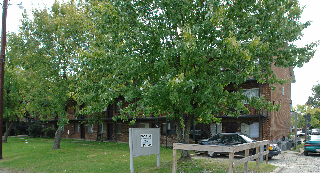 Brookdale Apartments in Durham, NC - Building Photo