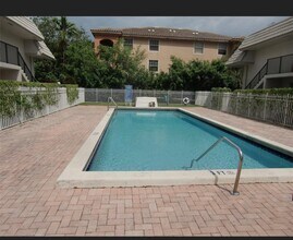 3261 NW 102nd Terrace in Coral Springs, FL - Building Photo - Building Photo