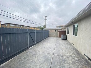 5756 Mary Ln Dr in San Diego, CA - Building Photo - Building Photo