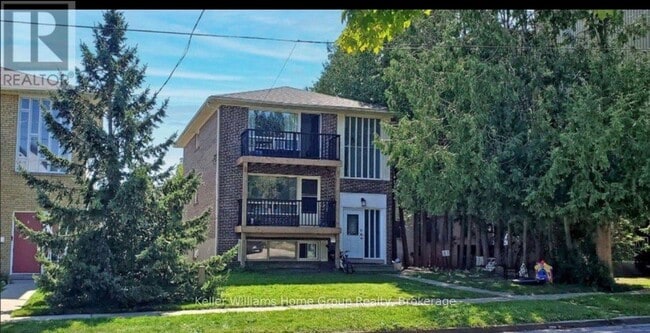 property at 10 Home St