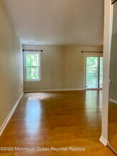 124 Walden Cir in Trenton, NJ - Building Photo - Building Photo
