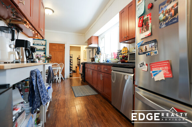 16 Greylock Rd, Unit 1