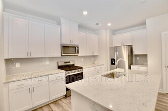 121 Guardian Gate Dr in Mooresville, NC - Building Photo - Building Photo