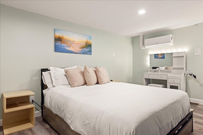 27 S Oakland Ave in Ventnor City, NJ - Building Photo - Building Photo