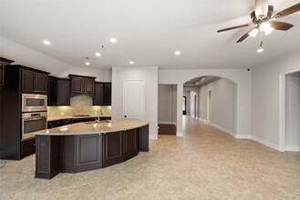 23411 Reynolds Pond Dr in New Caney, TX - Building Photo - Building Photo