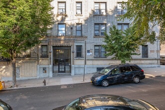 35 Saint Nicholas Ter in New York, NY - Building Photo - Building Photo