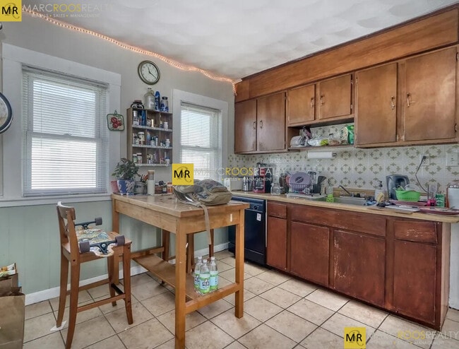 21 Renfrew St in Medford, MA - Building Photo - Building Photo