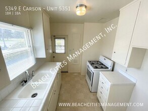 5349 E Carson St in Long Beach, CA - Building Photo - Building Photo