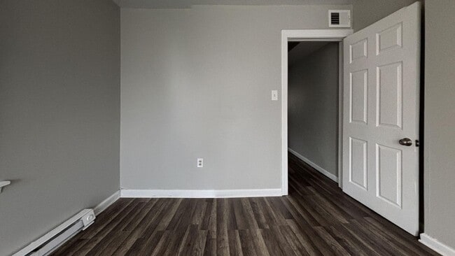 2426 N 33rd St in Philadelphia, PA - Building Photo - Building Photo