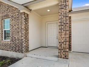 229 Vortex Pass in Kyle, TX - Building Photo - Building Photo