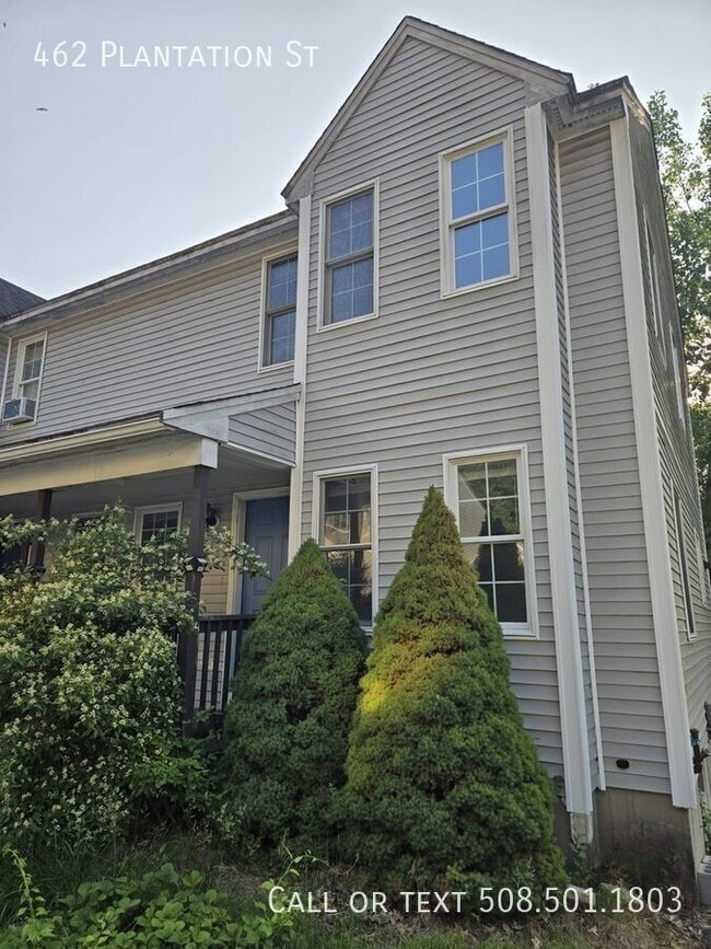 462 Plantation St in Worcester, MA - Building Photo - Building Photo