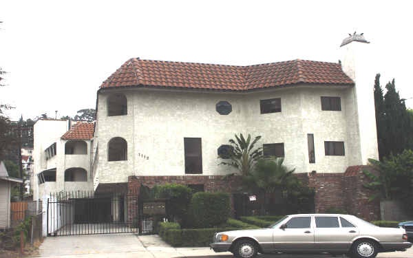 1112 S Adams St in Glendale, CA - Building Photo