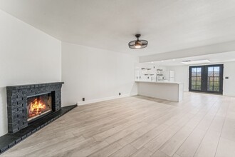 1913 Arpa Way in Las Vegas, NV - Building Photo - Building Photo