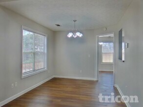 1195 Misty Meadows Way in Hampton, GA - Foto de edificio - Building Photo