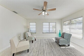 2253 Arlington St in Sarasota, FL - Building Photo - Building Photo