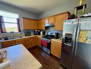 396 Feathergrass Dr in Buda, TX - Building Photo - Building Photo