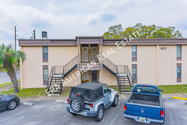 407 Marshall Ct