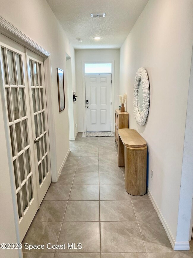 1525 Criswell Ln SE in Palm Bay, FL - Building Photo - Building Photo