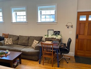 779 E 5th St, Unit #2 in Boston, MA - Building Photo - Building Photo